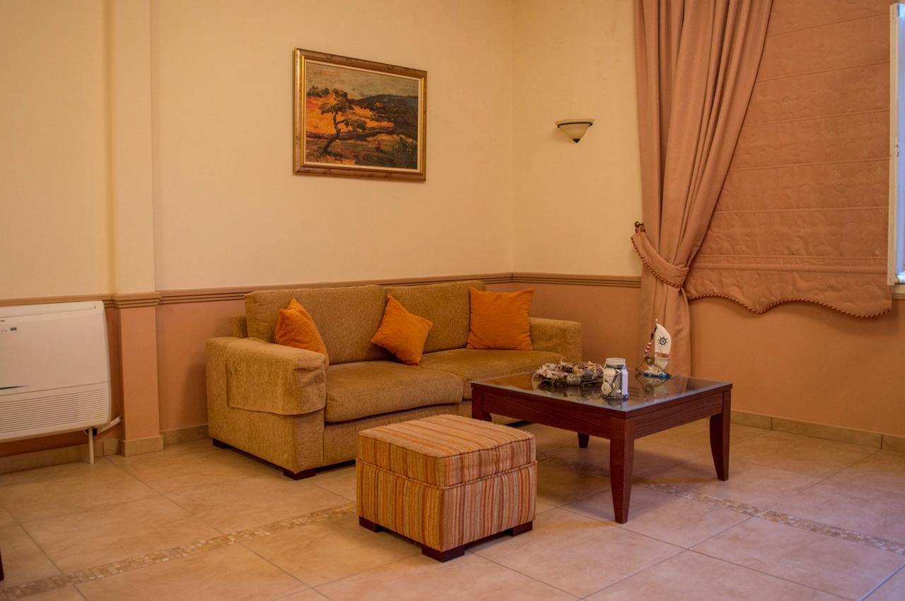 Hotel Oiti لاوترا  ايباتيس المظهر الخارجي الصورة